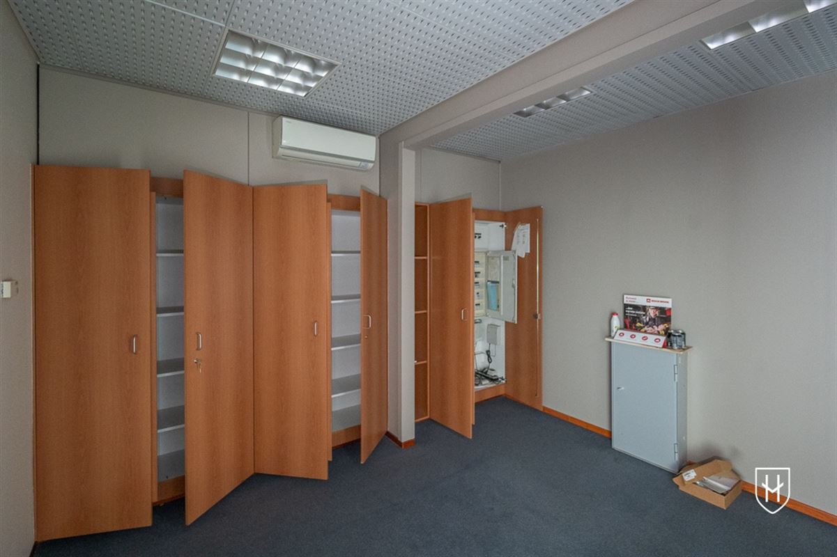 Kantorencomplex in het centrum van Lanaken