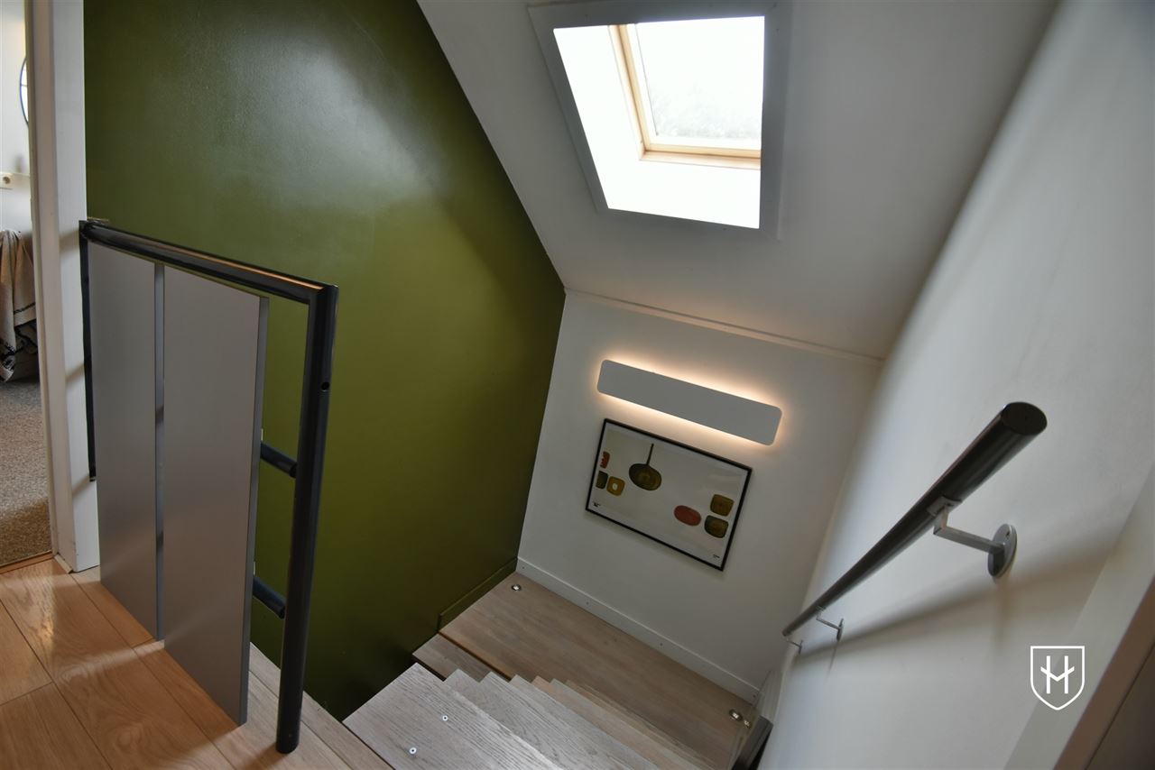 Charmante woning met garage, bosrijk gelegen te Genk