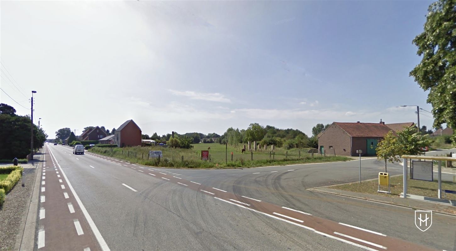 Perceel grond van  12a 76ca (1.276 m²)