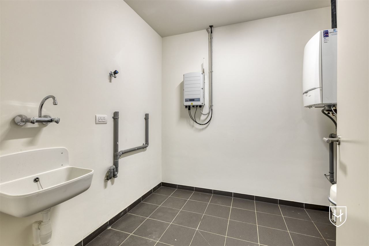 Ruime, energiezuinige bungalow in residentiële villawijk