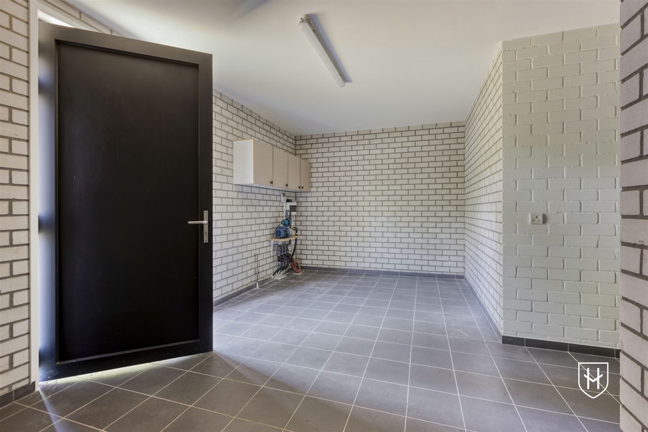 Ruime, energiezuinige bungalow in residentiële villawijk