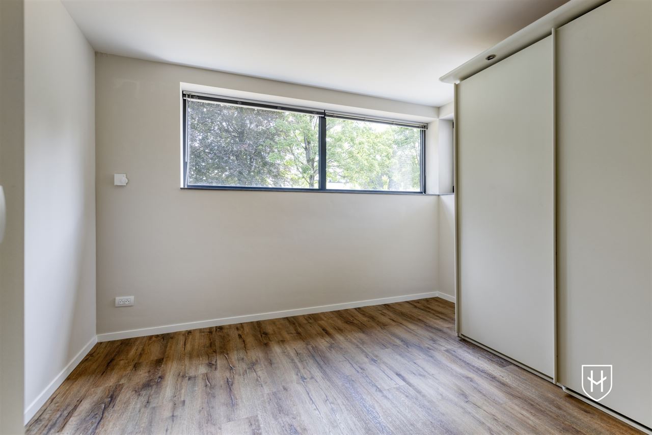 Ruime, energiezuinige bungalow in residentiële villawijk