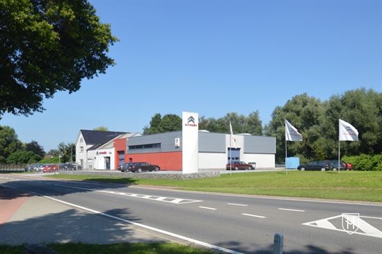 Multifunctioneel pand met woning op een commerciële toplocatie