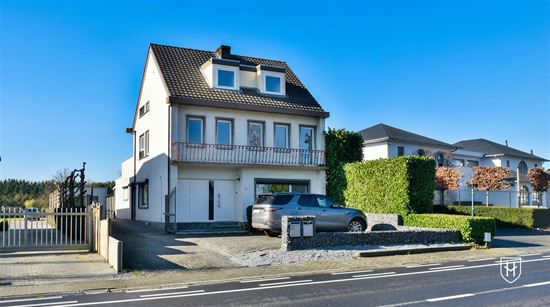 Duplex-appartement met staanplaats op een boogscheut van Maastricht