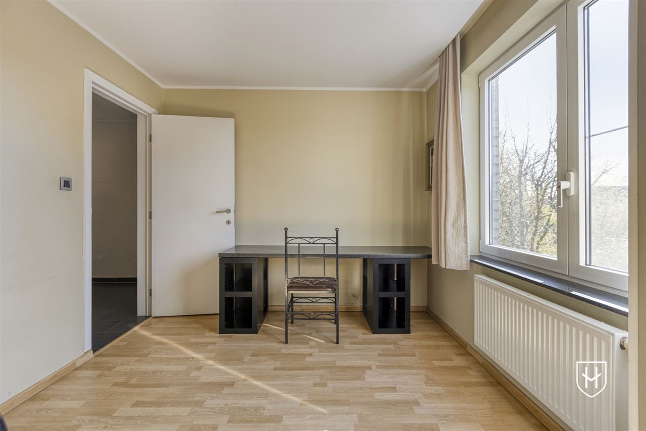 Modern en hedendaags hoekappartement met 2 slaapkamers en zicht op parktuin