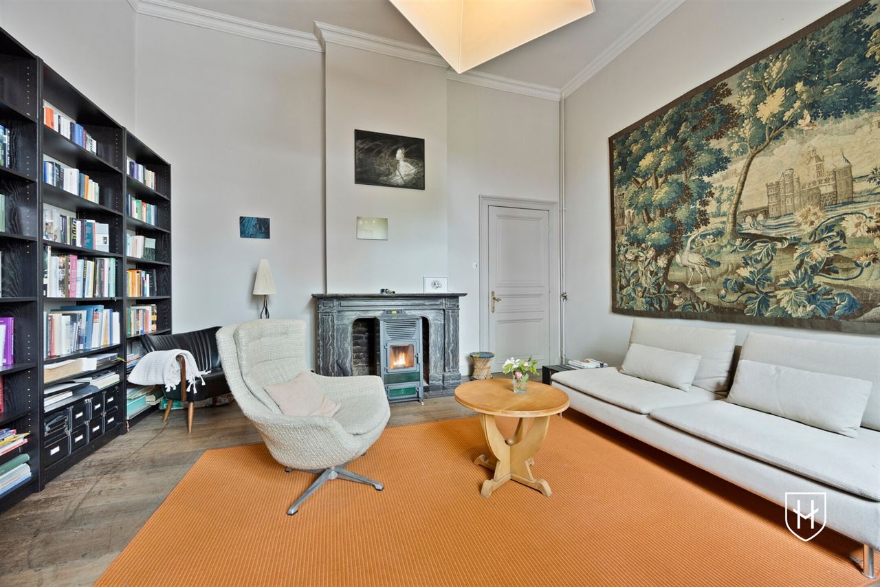 Historic mansion with guest house on a privileged location in an idyllic and natural setting in Visé