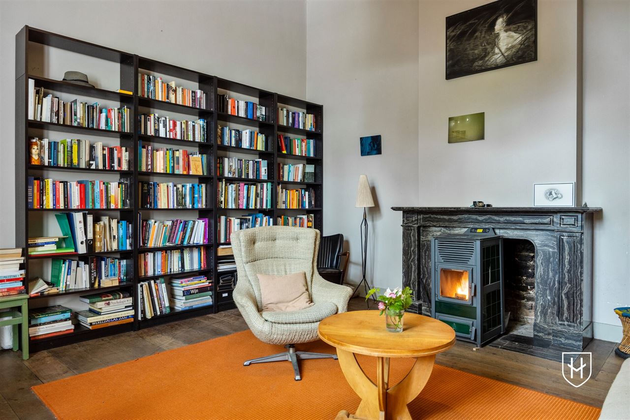 Historic mansion with guest house on a privileged location in an idyllic and natural setting in Visé