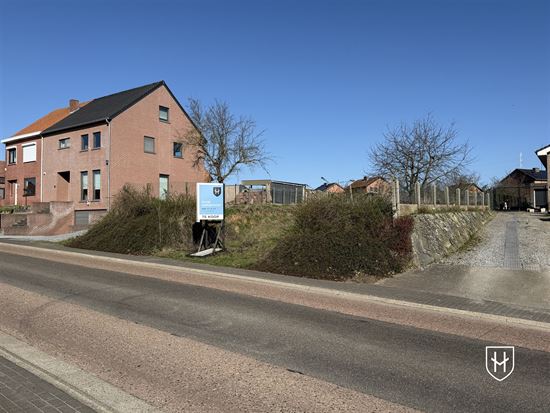Prachtige villa-bouwgrond van 11a 49ca, gunstig gelegen in het geliefde Lanaken-Gellik