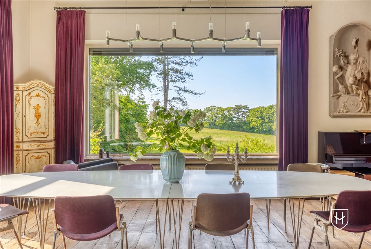 Historic mansion with guest house on a privileged location in an idyllic and natural setting in Visé