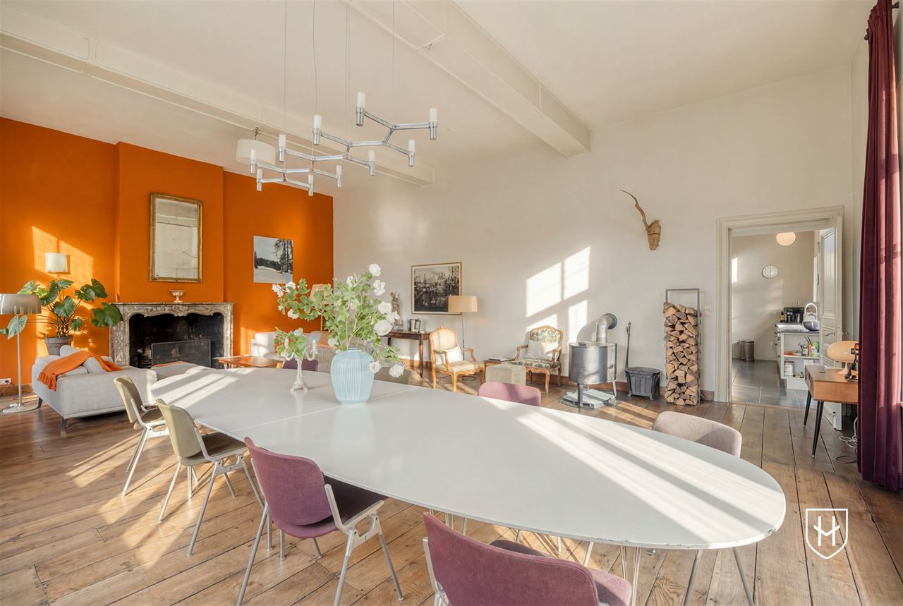 Historic mansion with guest house on a privileged location in an idyllic and natural setting in Visé