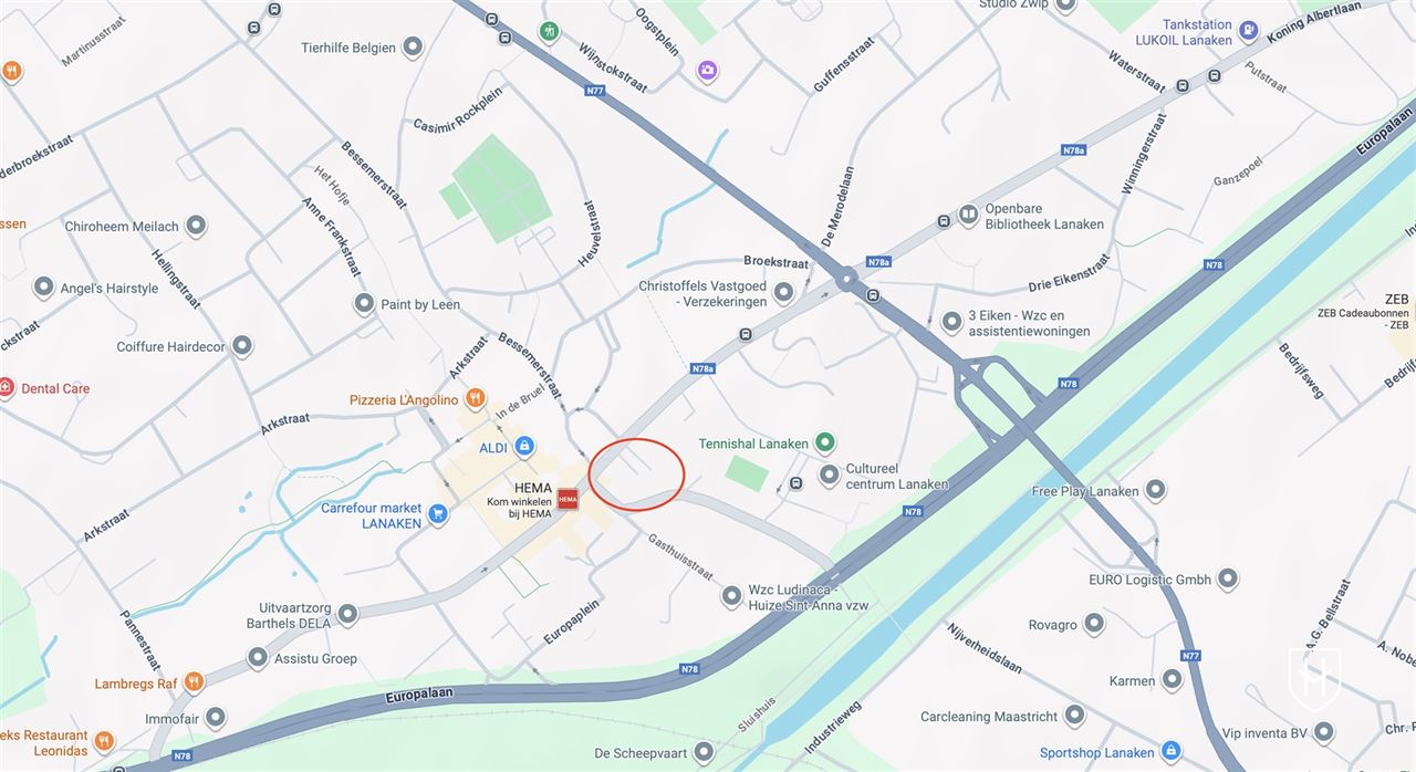Praktijkruimte / Kantorencomplex 145 m2 op een absolute zichtlocatie in het centrum van Lanaken, tussen het Gemeenteplein en de Jan Rosierlaan.