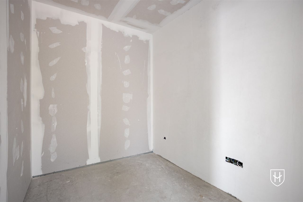 Spacieuse maison casco de construction récente avec 4 chambres et 2 salles de bain, sur un emplacement de choix à Lanaken-Neerharen
