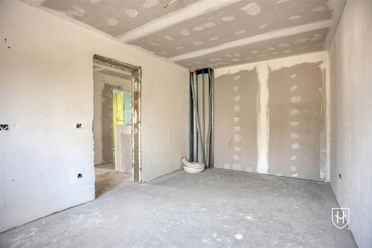 Spacieuse maison casco de construction récente avec 4 chambres et 2 salles de bain, sur un emplacement de choix à Lanaken-Neerharen
