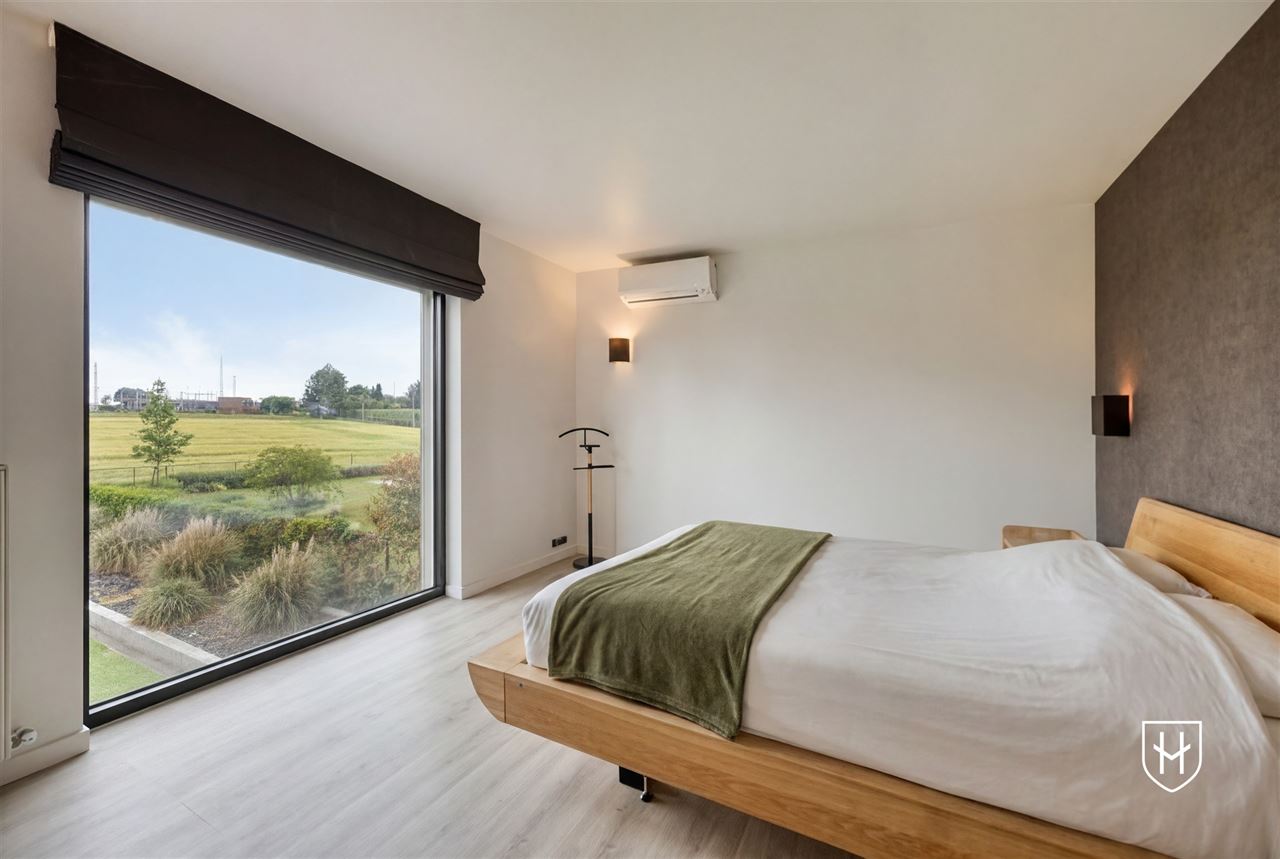 Manoir exclusif avec espace de pratique avec 4 chambres à coucher et vue imprenable dans un quartier résidentiel convoité près du centre de Tongres