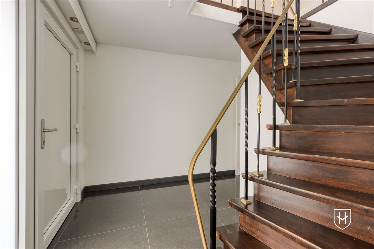 Luxueuze gemoderniseerde energiezuinige gezinswoning met 3 slaapkamers op een mooi perceel te Hamont-Achel