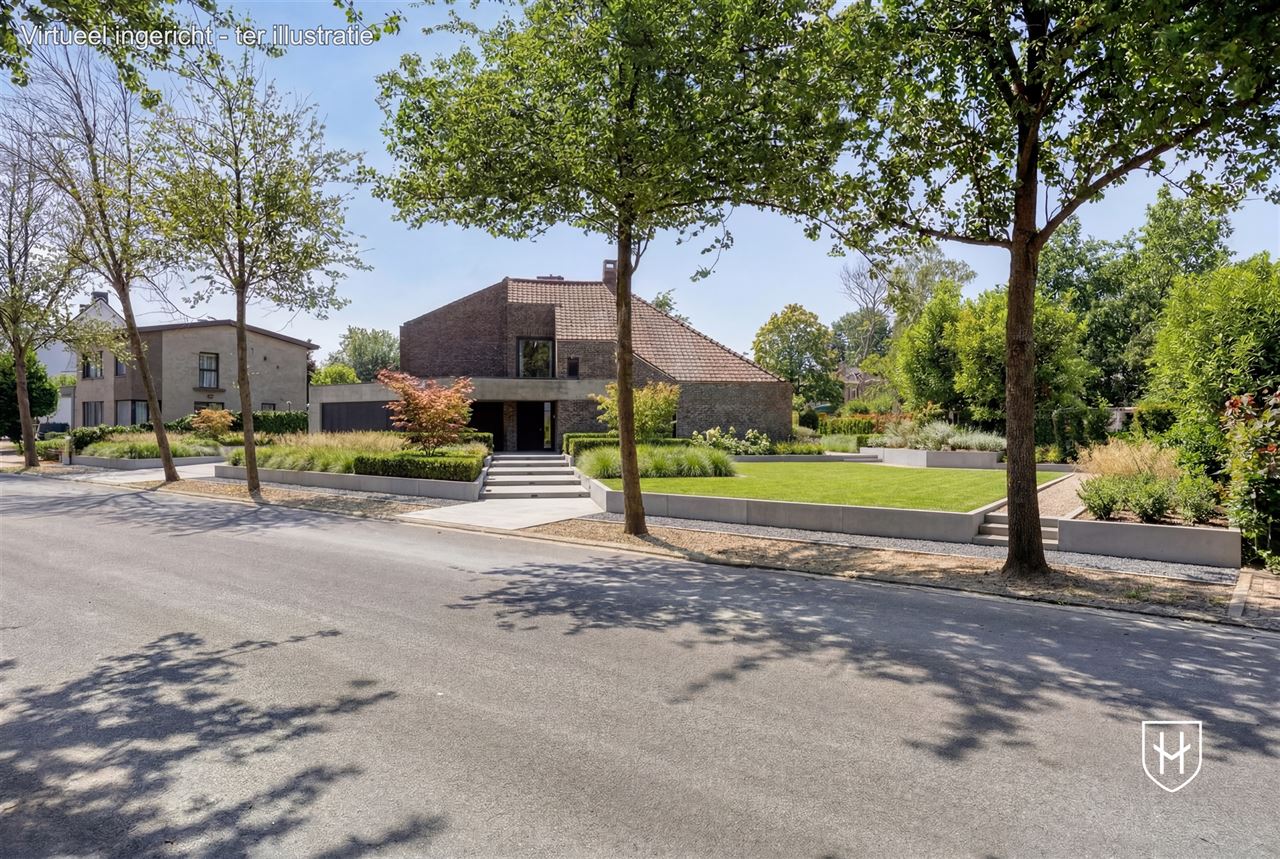 Modernistische architectenwoning op een royaal zonnig perceel op een residentiële zichtlocatie te Mol