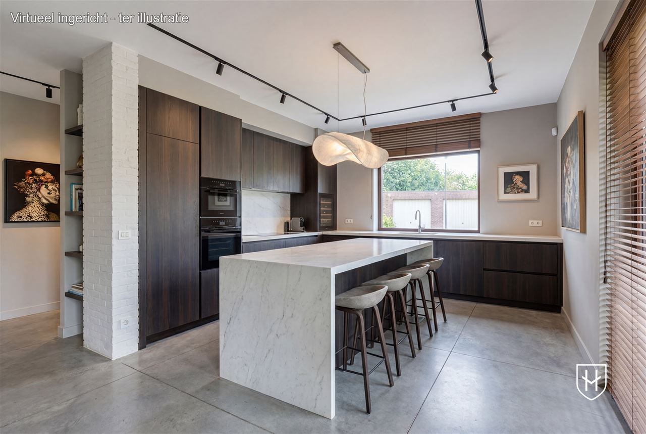 Modernistische architectenwoning op een royaal zonnig perceel op een residentiële zichtlocatie te Mol