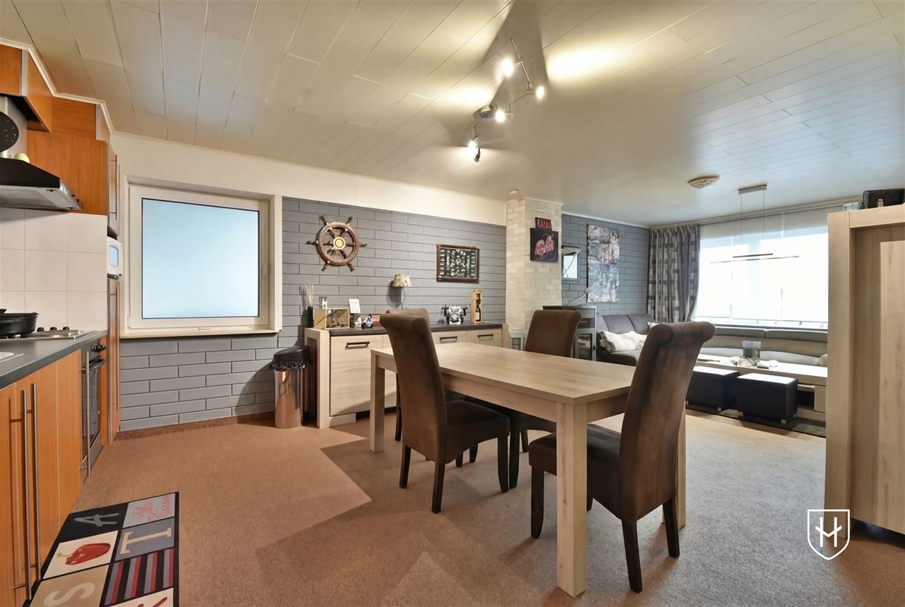 Single-floor apartment of 101 m2 with 1 bedroom and indoor garage, picturesquely located in Lanaye along the Meuse, and just across the border from Maastricht