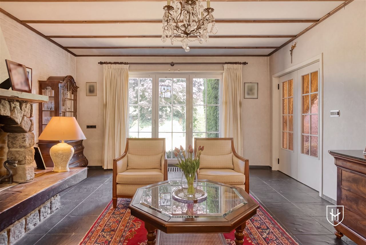 Spacious 4-bedroom bungalow on the edge of the woods in a sought-after prime location in the lush Zutendaal