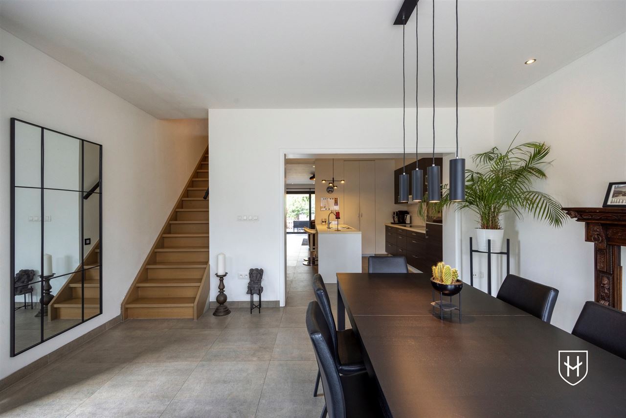 A modern, move-in-ready family home with a garage, carport, and sunny garden in the popular Lanaken-Rekem neighborhood