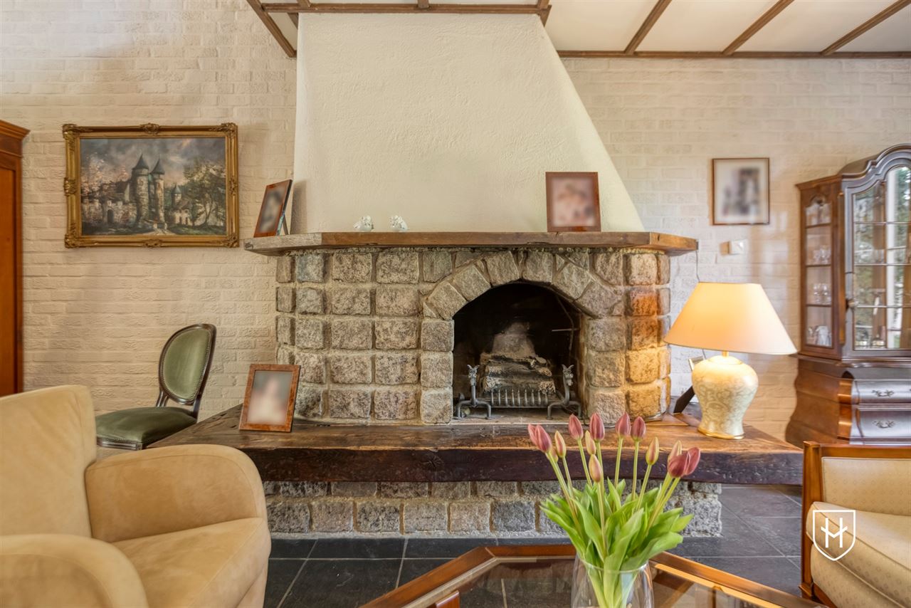 Spacious 4-bedroom bungalow on the edge of the woods in a sought-after prime location in the lush Zutendaal