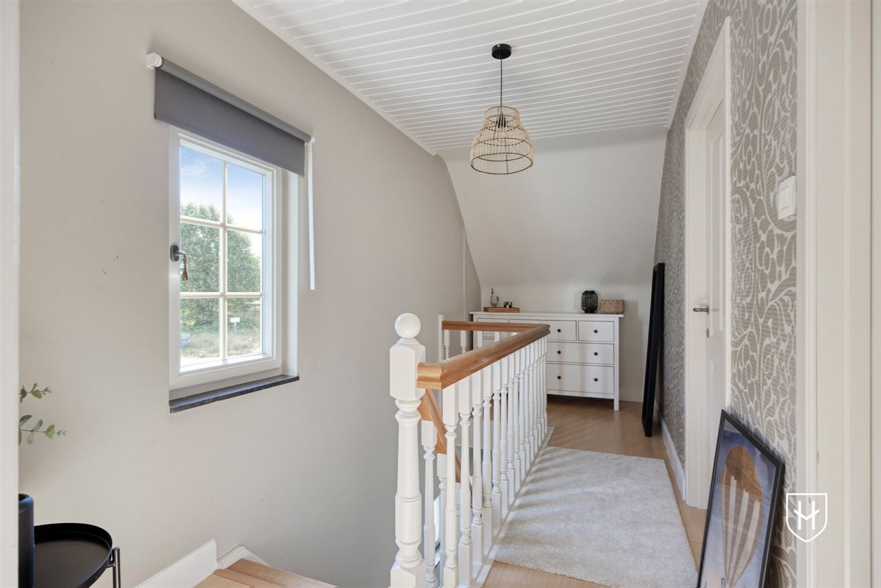 Perfect onderhouden en charmante cottage met 3 slaapkamers en prachtig aangelegde tuin in het centrum van Lommel