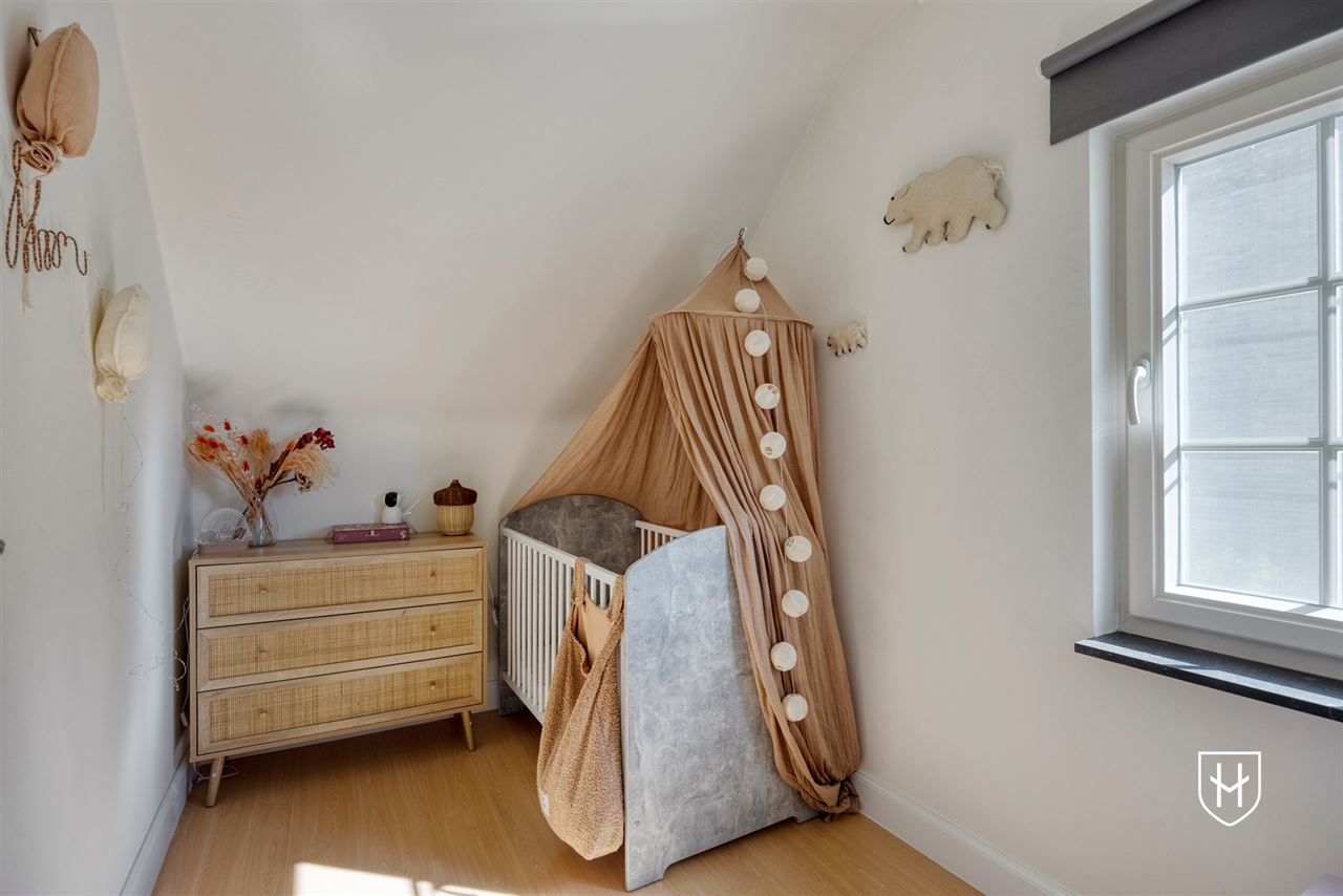 Perfect onderhouden en charmante cottage met 3 slaapkamers en prachtig aangelegde tuin in het centrum van Lommel