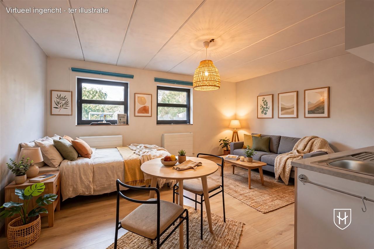 Royale (kangoeroe)woning met paardenweide, 6 slaapkamers, riant souterrain en dubbele garage, op een unieke locatie aan de bosrand van Lanaken-Gellik
