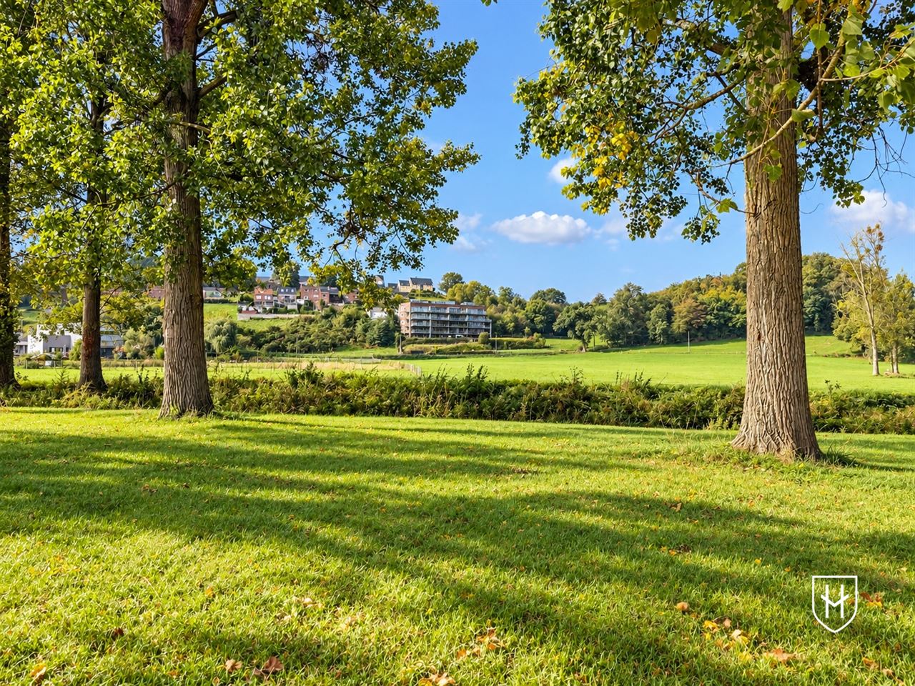 Stijlvol penthouse met adembenemend uitzicht en twee terrassen, op slechts 15 minuten van Maastricht!