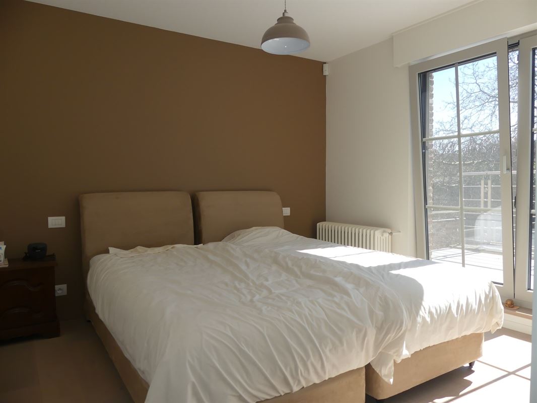 Prachtig afgewerkt appartement met groot en zonnig terras