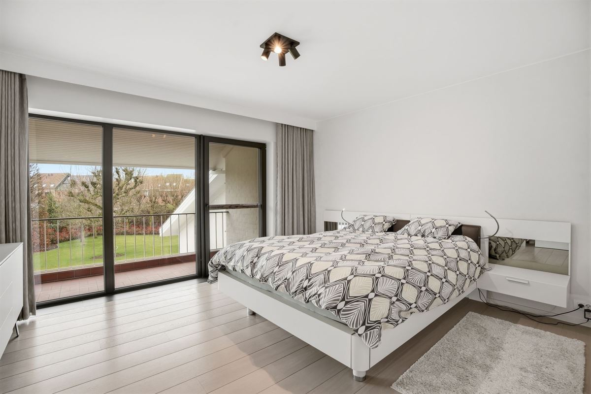 Exclusieve ruime villa op 1.988 m² - ideaal voor wie wonen wil combineren met een zelfstandig beroep