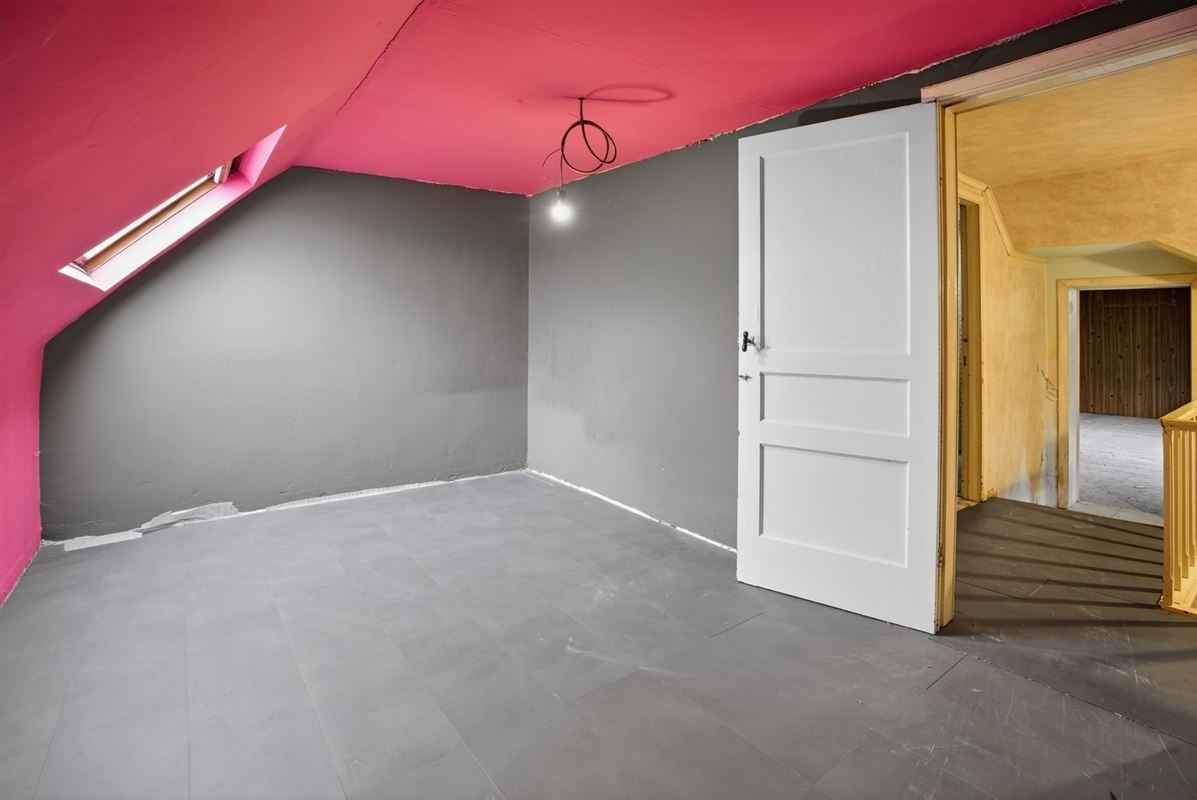 Halfopen bebouwing met 4 slaapkamers