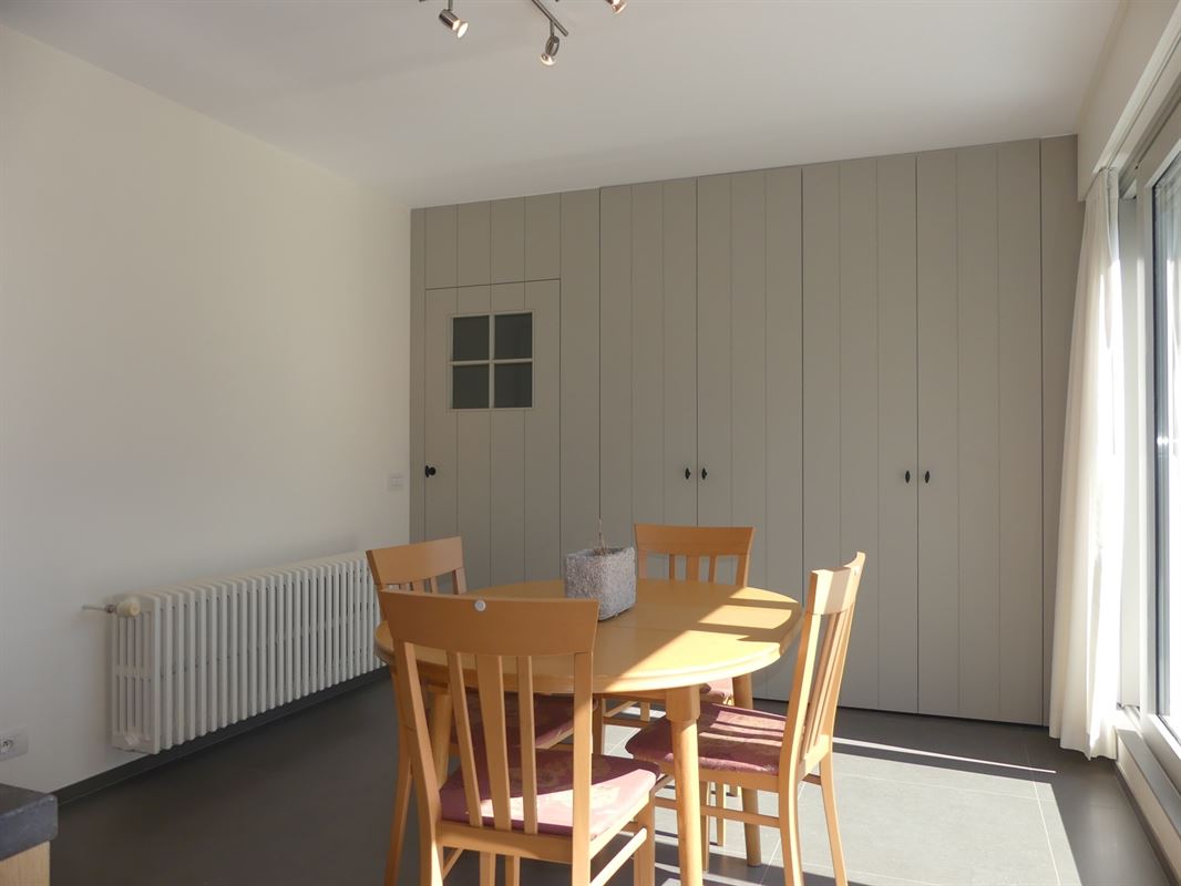 Prachtig afgewerkt appartement met groot en zonnig terras