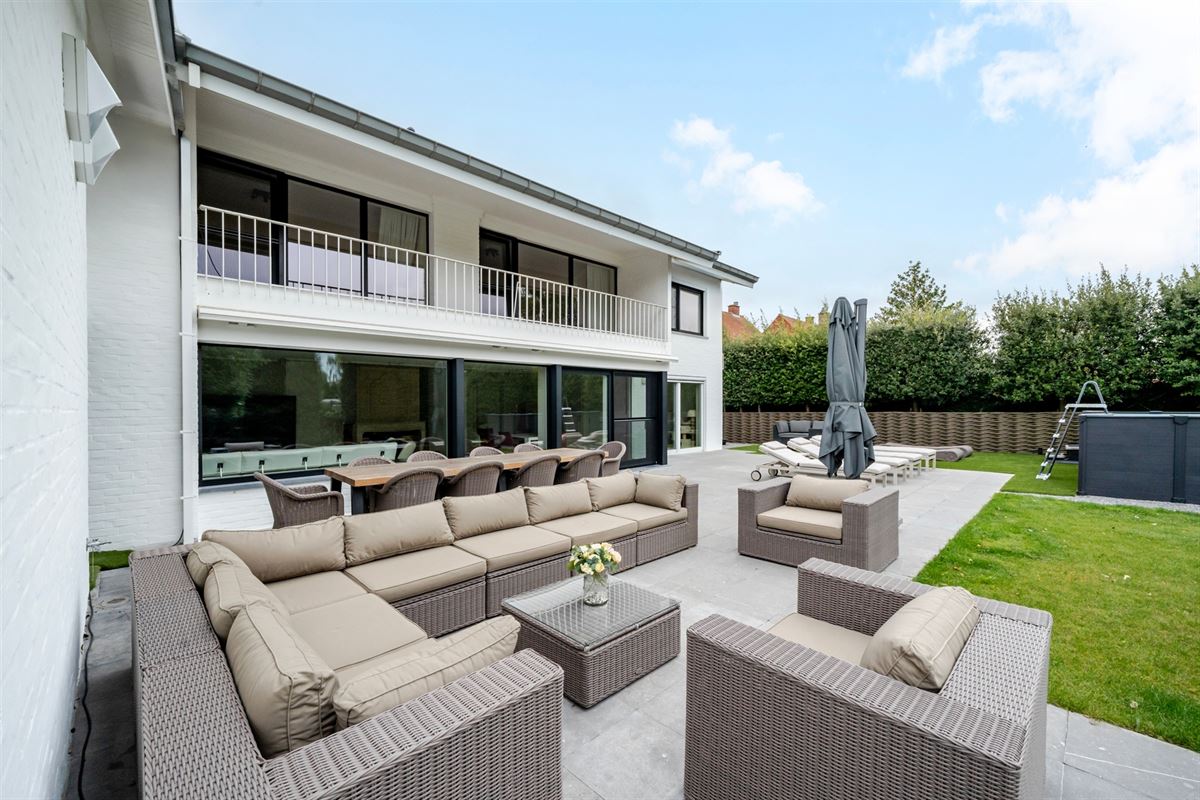 Exclusieve ruime villa op 1.988 m² - ideaal voor wie wonen wil combineren met een zelfstandig beroep