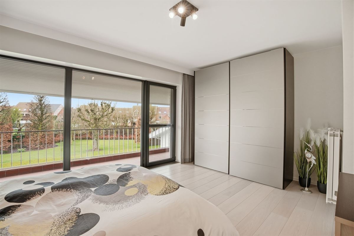 Exclusieve ruime villa op 1.988 m² - ideaal voor wie wonen wil combineren met een zelfstandig beroep