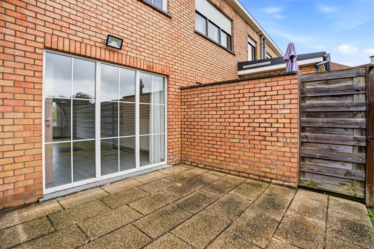 Gerenoveerde woning met garage en tuintje