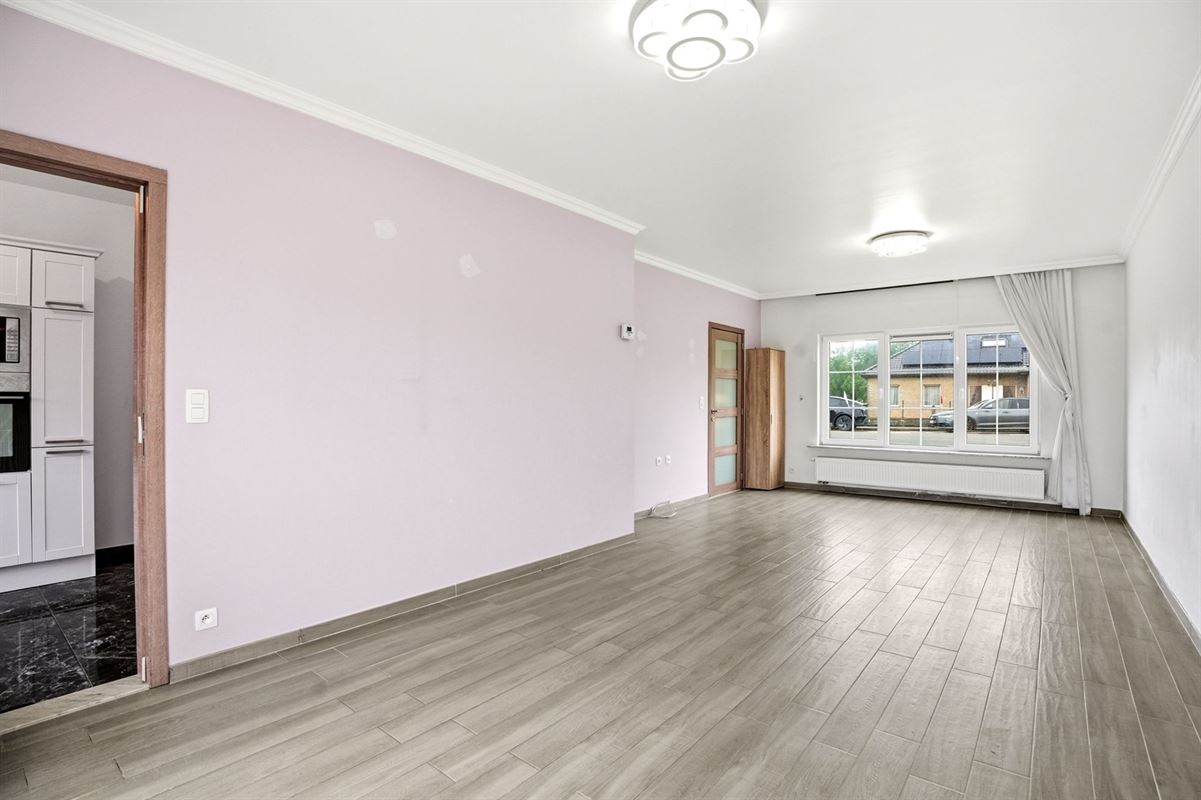 Gerenoveerde woning met garage en tuintje