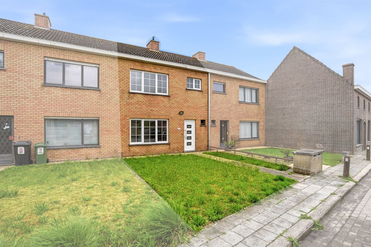 Gerenoveerde woning met garage en tuintje
