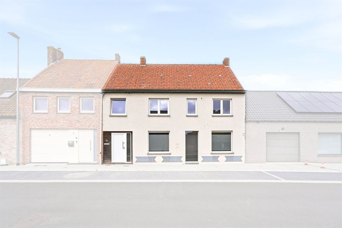 Charmante gezinswoning met tuin nabij het centrum van Koekelare