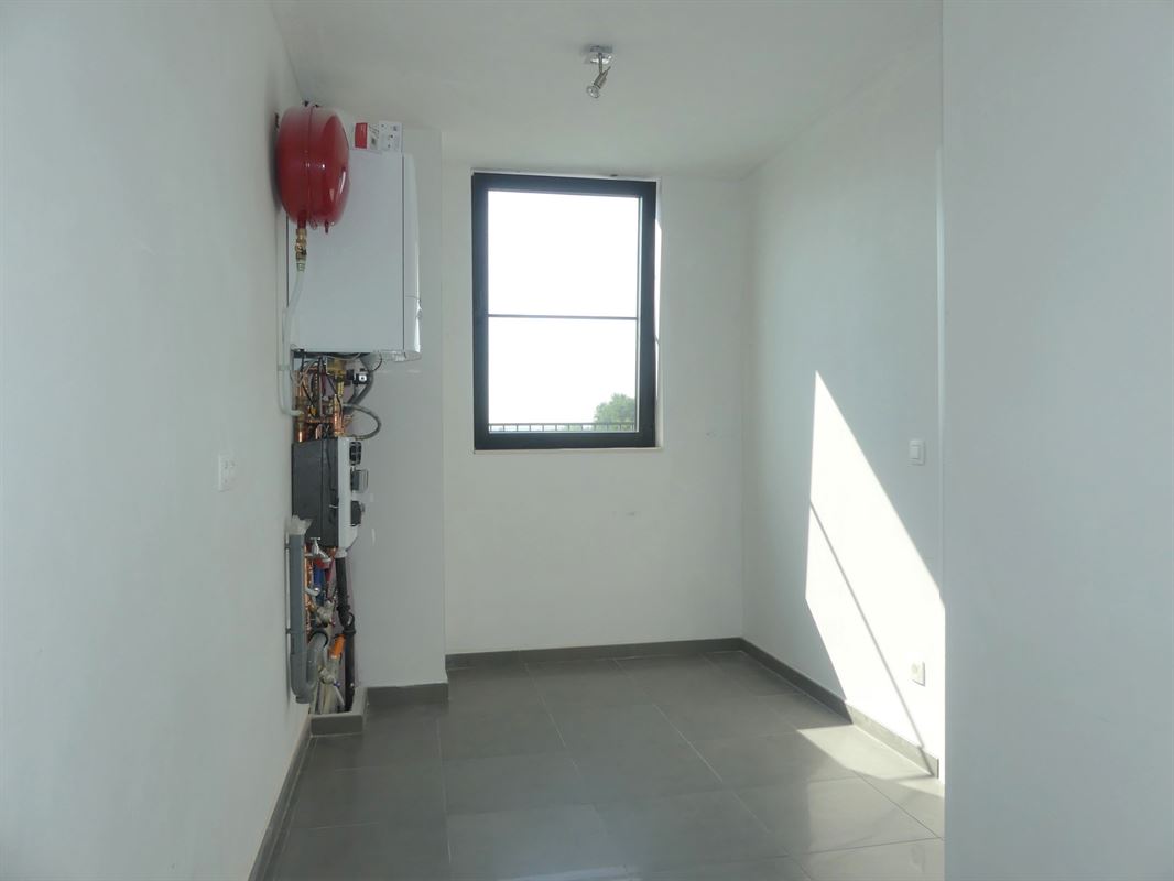 Recent nieuwbouw duplex-appartement met zonnig