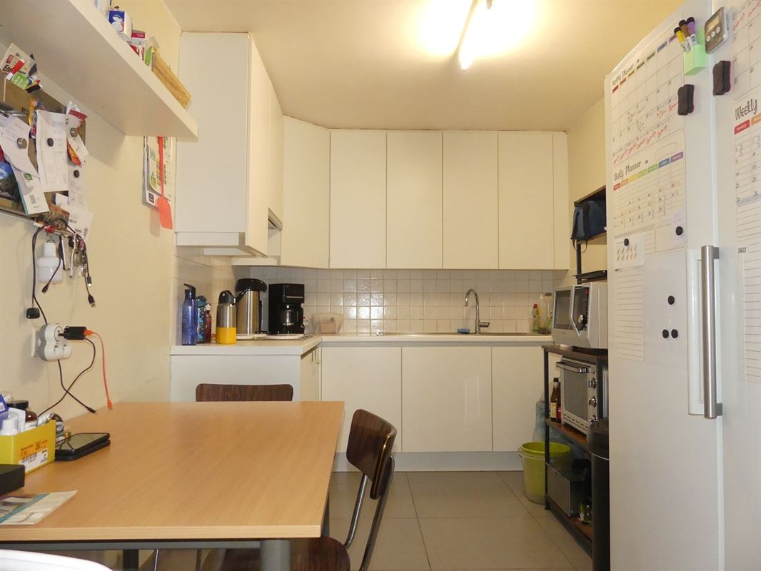 Instapklaar gelijkvloersappartement met garage