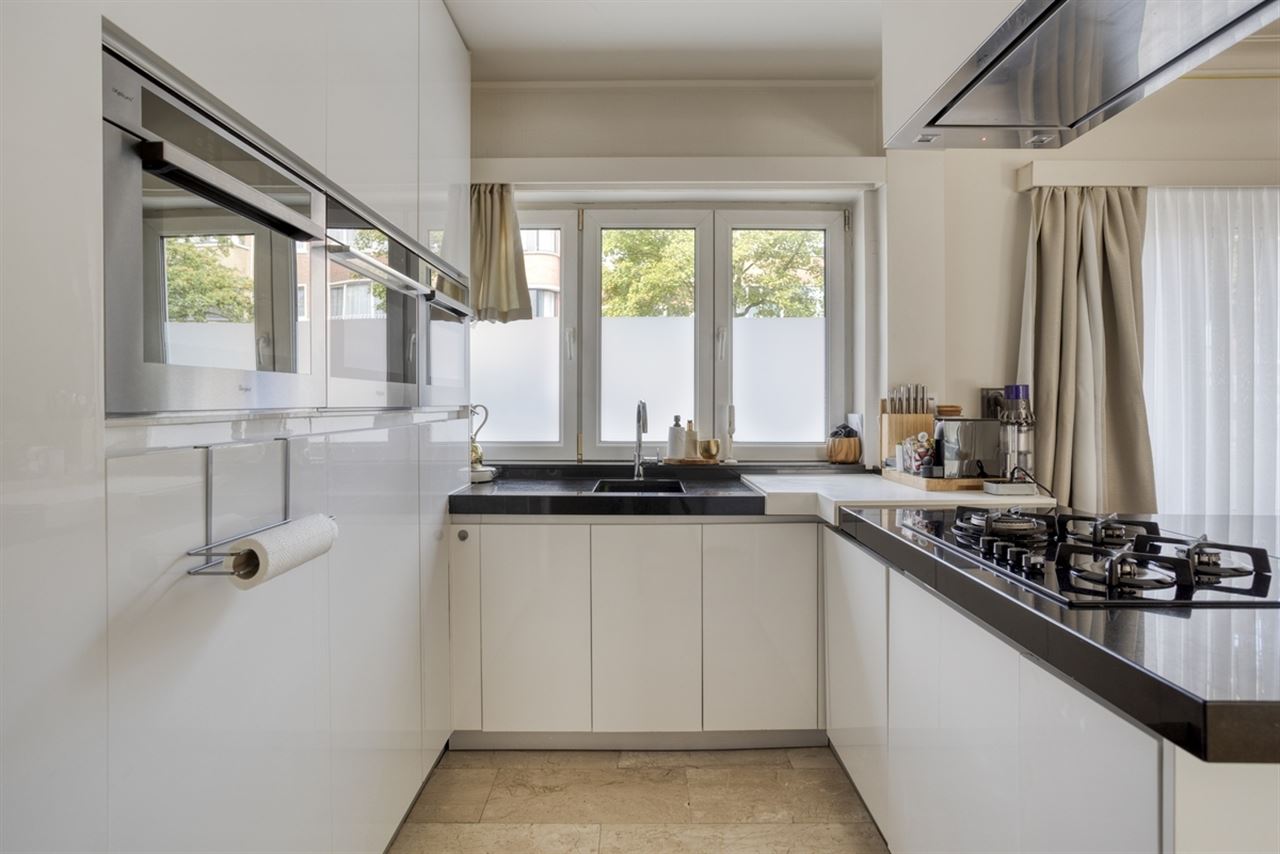 Lichtrijk en instapklaar appartement (120m²) met 3 slpk + koer