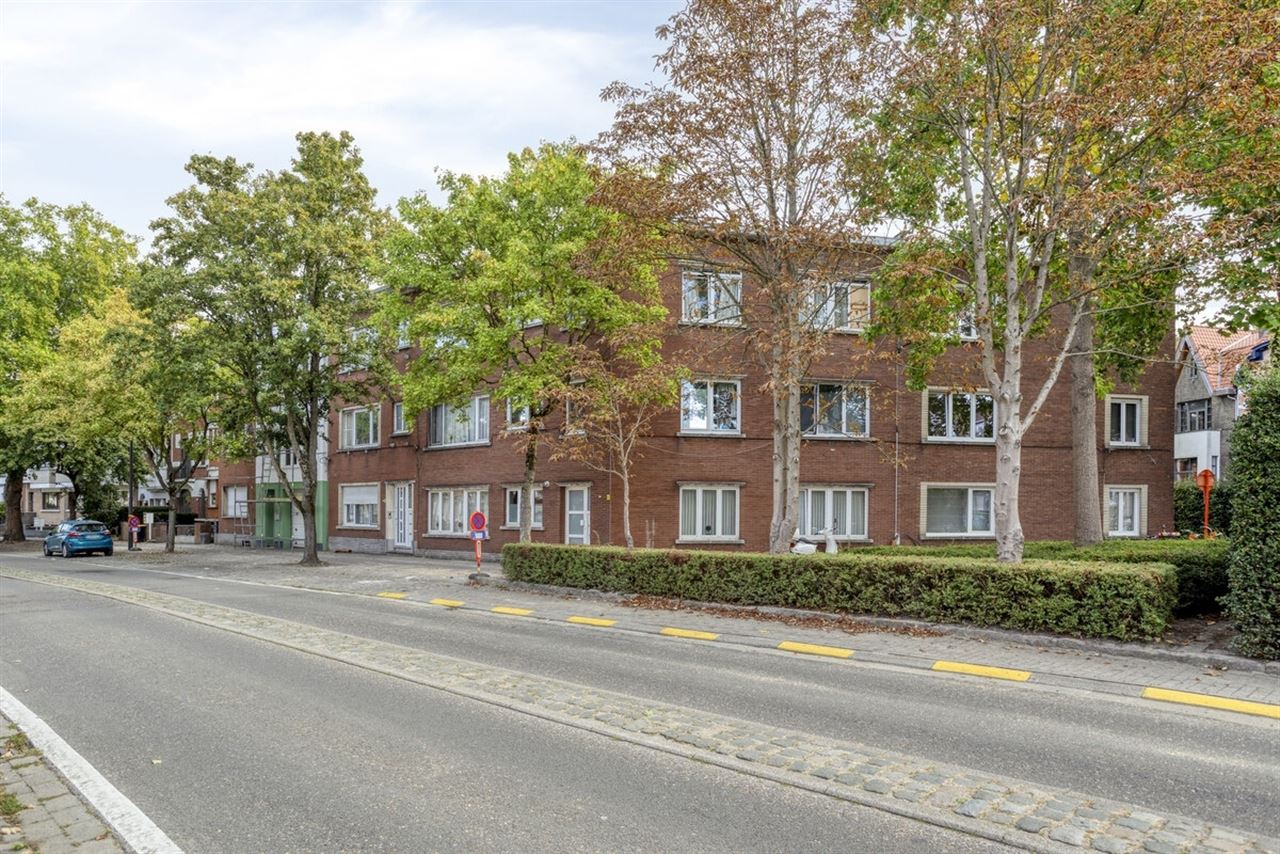 Lichtrijk en instapklaar appartement (120m²) met 3 slpk + koer