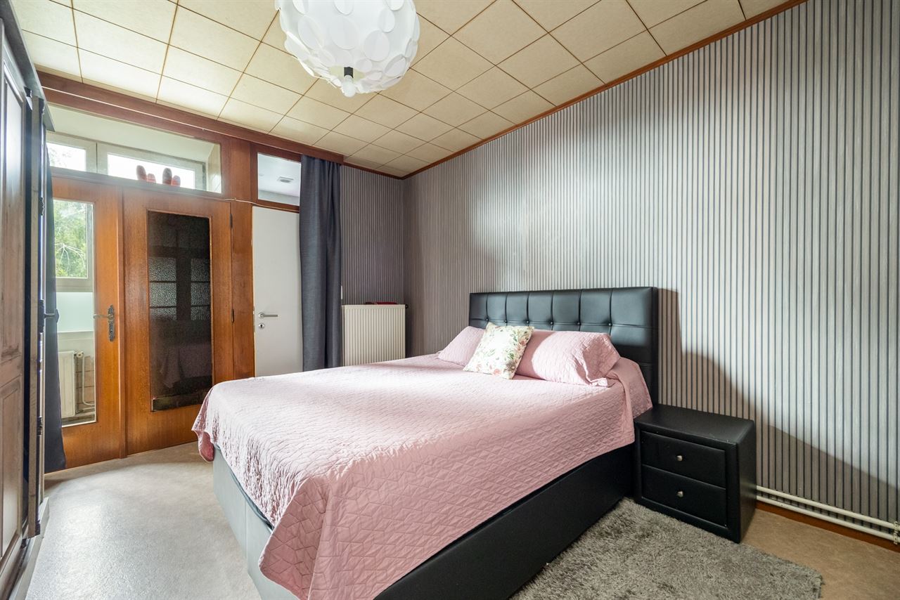 APPARTEMENTSGEBOUW BESTAANDE UIT 4 RUIME APP