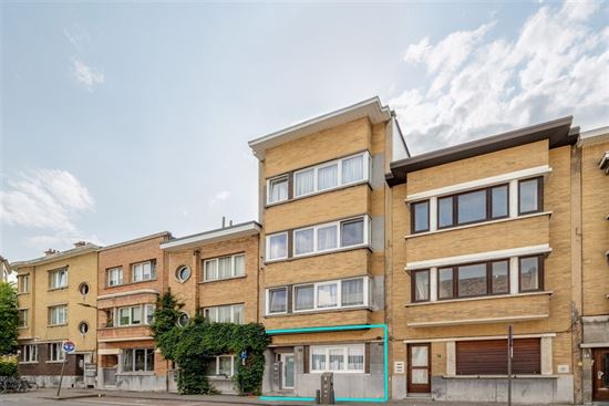 Gelijkvloers 2-slpk- appartement met tuin!