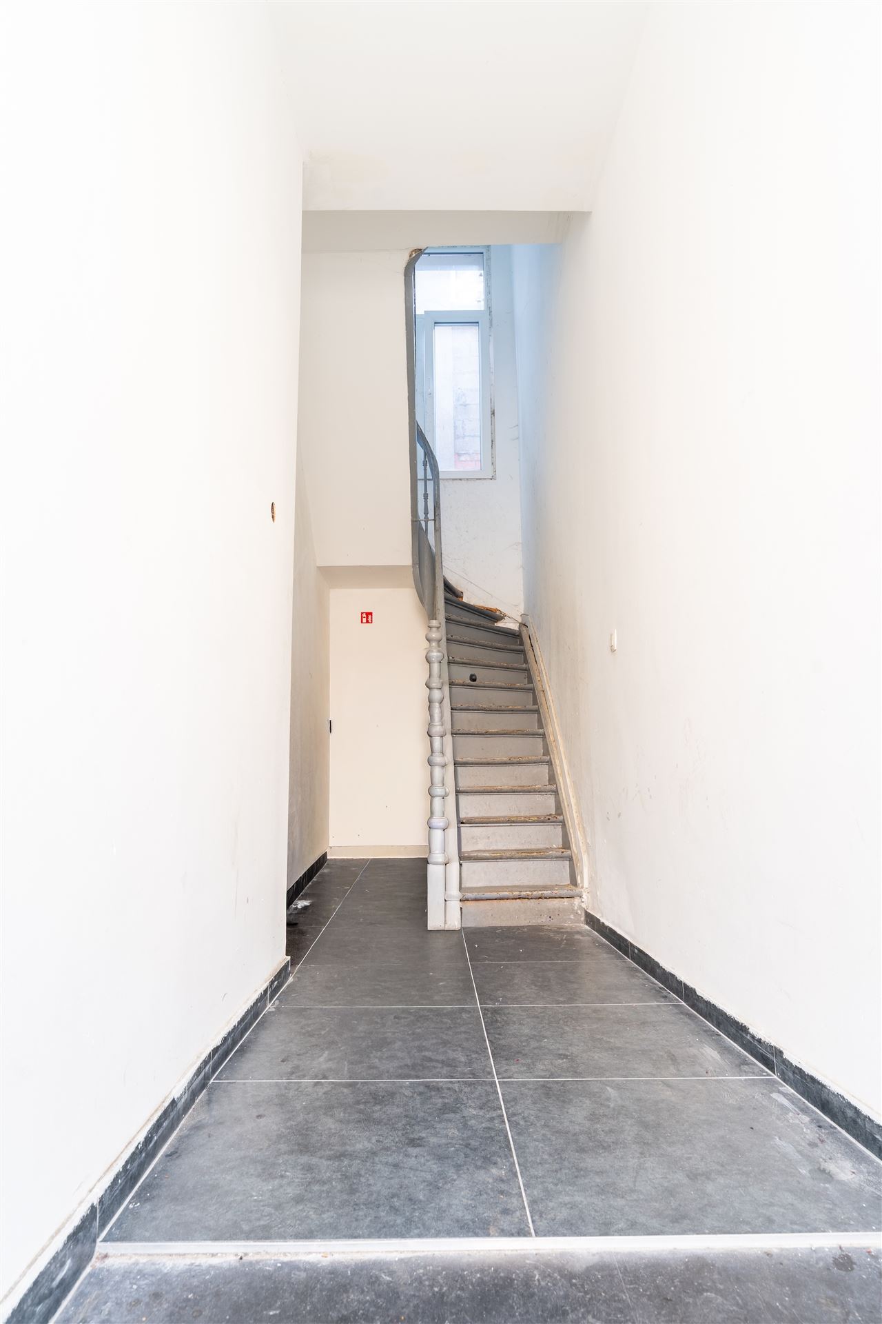 Opbrengsteigendom: 4 verhuurde units – Centrum Antwerpen