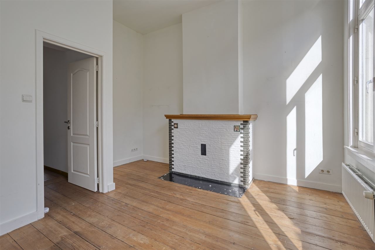 Herenwoning ingedeeld in 2 duplexappartementen