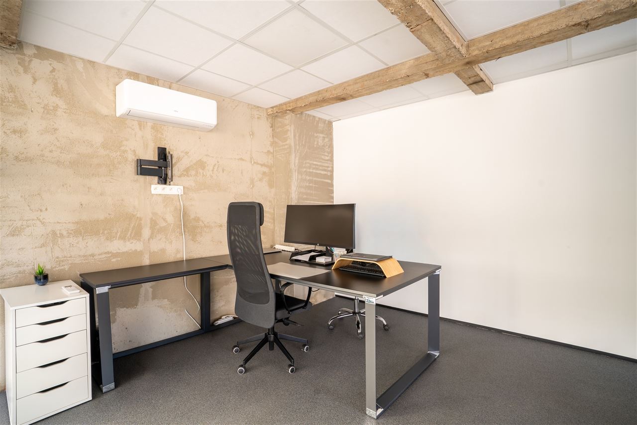 TE HUUR: commerciële ruimte van 130 m² – EPC A!