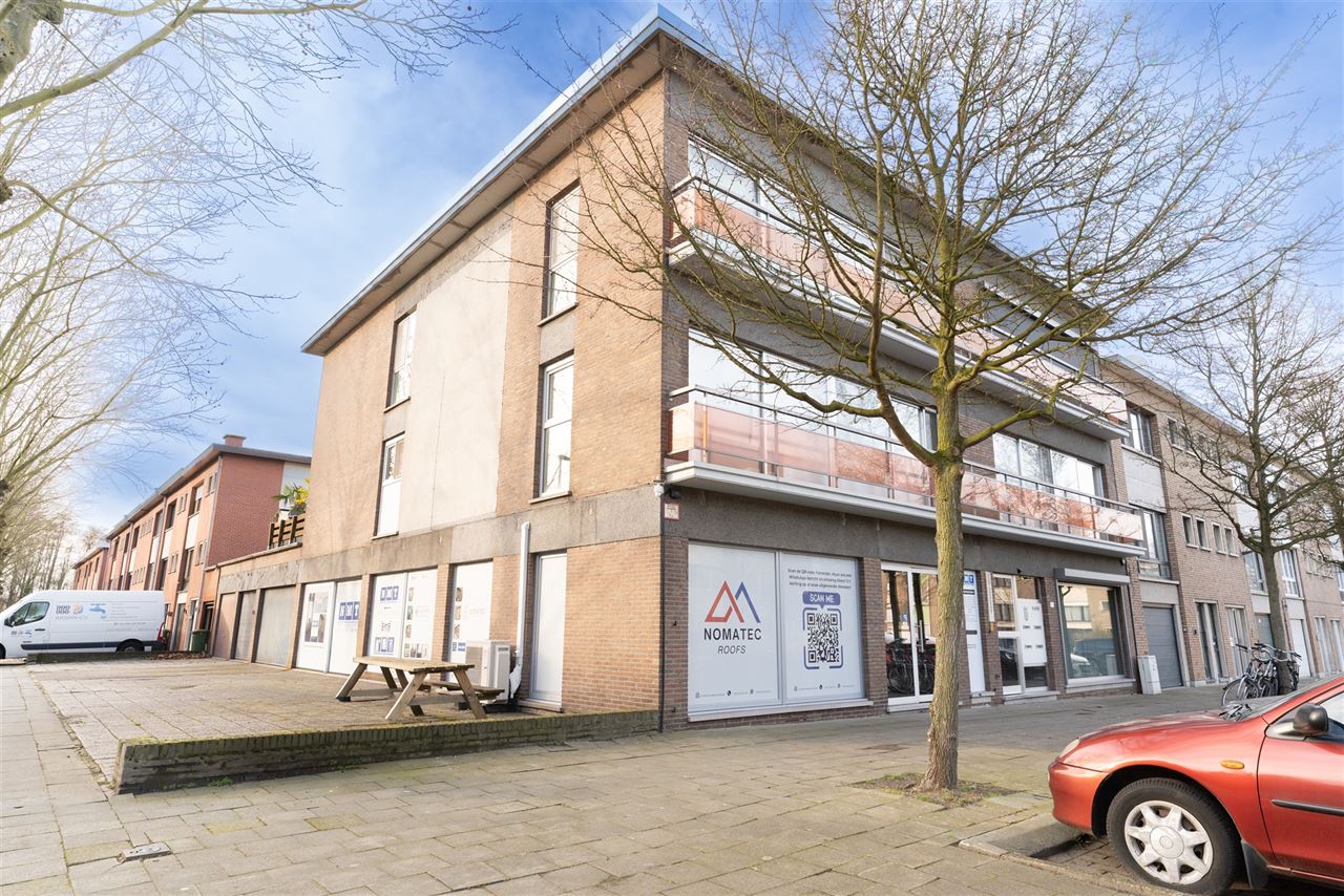 TE HUUR: commerciële ruimte van 130 m² – EPC A!