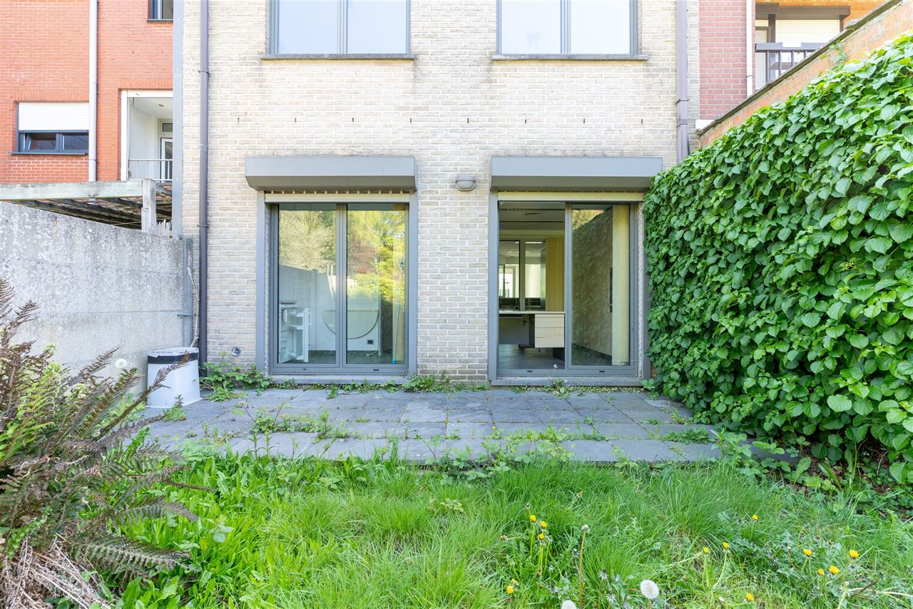 Kantoor met ruime tuin! 🌿